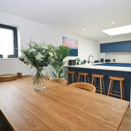 Apartment Luxury Beachside Sea View Saint Merryn